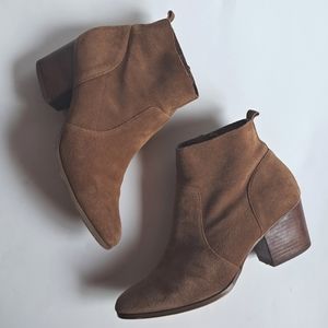 Crown Vintage suede booties wood block heel sz9